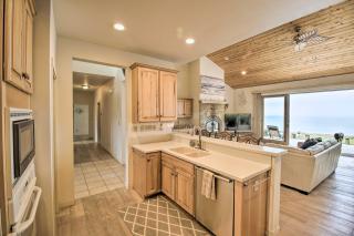 Oceanfront Point Arena House with Lovely Deck! - Point Arena - 1
