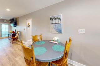 Isle of View Too - 6