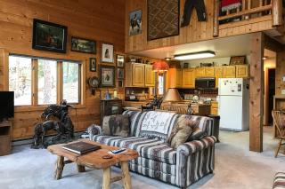 Atkins Cabin - 9