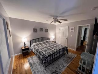 Kid-Friendly Townhouse Near Lake & Sports Complex - Guntersville - 1