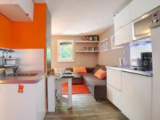 Studio moderne · 20m des pistes · Balcon et WiFi - FR-1-344-932 - 6