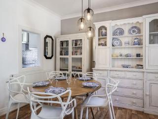 Granary Cottage - Pembroke - 2