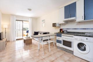 Home2Book Charming Castle Harbour Los Cristianos - 1