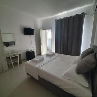 Hotel 33 - Shëngjin - 5