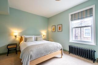8 Kyme Street - 8