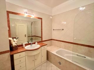 Vilamoura Central 2 With Pool by Homing - Vilamoura - 5