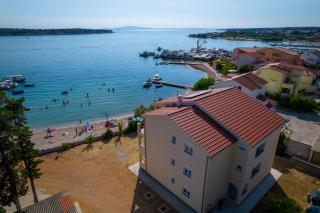 Apartments Villa Alba - Banjol - 4