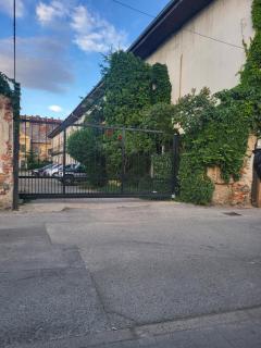MONAR City center apartment free parking - Košice - 9