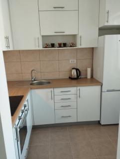 Stan na dan Nany, Lukavica Istočno Sarajevo - 1