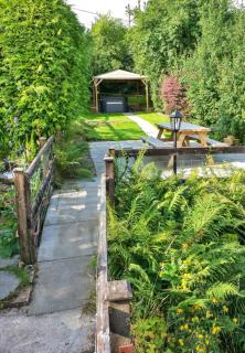 Finest Retreats - Ty'r Delyn - 8