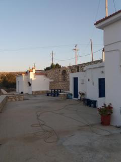 EVELYN'S COUNTRY HOUSE - Afiartis - 9