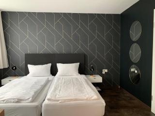 MOTELO Bielefeld - Smart HOTEL - Bielefeld - 0
