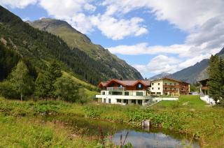Appartementhaus Naturquell - Sankt Leonhard im Pitztal - 7