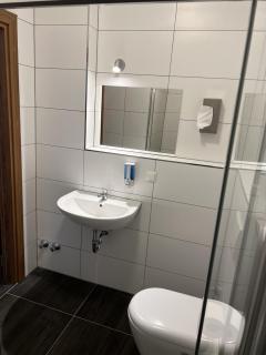 Hotel Pasa Paradies KOSTENLOSE PARKPLÄTZE - Hanau am Main - 4