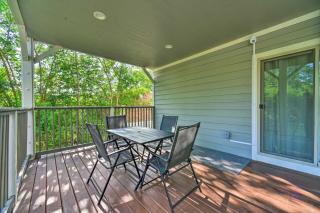 Sunny Clawson Home with Yard - Walk to Main St! - Clawson - 7