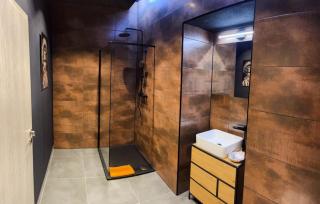 Newly renovated 2 rooms apartment downtown Nitra - Nitra - 8