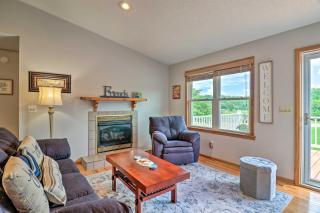 Charming Mills River Home with Porch and Yard! - Mills River - 7