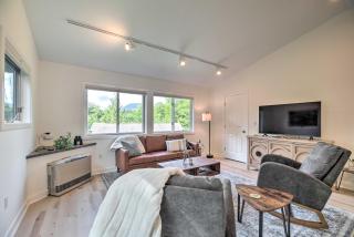Airy and Bright Hideaway Near Smugglers Notch! - Cambridge - 7