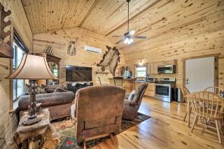 2 Rustic Cabins with Porches on Remote Ranch! - Sabinal - 7