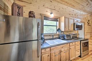 2 Rustic Cabins with Porches on Remote Ranch! - Sabinal - 2