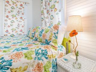Coastal Soul Cottage - Tybee Island - 1