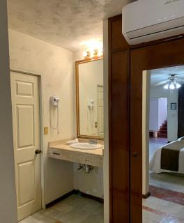 Hotel Inn Galerias - Aguascalientes - 5