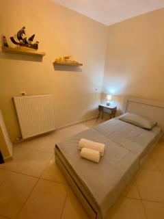 Quite, Fully equipped apartment in Artemis - Artemida - 2