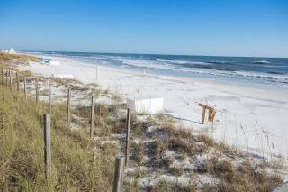 Cute luxurious condo - 2 minute walk to the beach! - Destin - 7