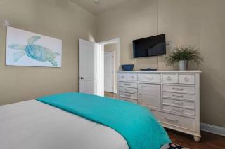 Cute luxurious condo - 2 minute walk to the beach! - Destin - 6