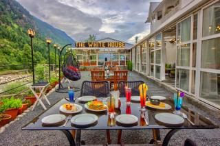 PARADISE-The Whitehouse Cafe - Manāli - 4