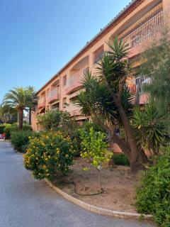Saint Aygulf - a 250m de la mer- 3 pieces 45m2 - 0