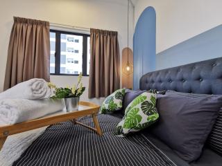 1 Traders Garden 1BR Pool View with HiSpeed Internet Netflix - 8