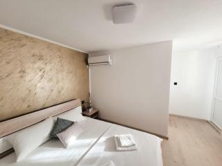 Cabana Vărad Coronini - Moldova Veche - 6