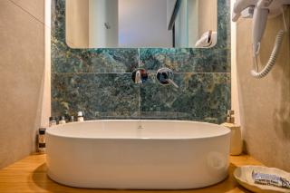 Schinoza Luxury Suites - Schinoussa - 1