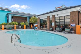 Garnet Inn & Suites, Morehead City near Atlantic Beach - 1