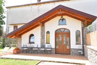 A DUE PASSI DALLA COSTIERA 2 - 3