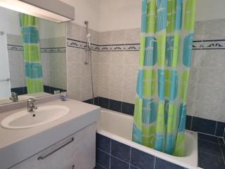 Spacieux 60m² 3⭐, terrasse piscine, proche plage - FR-1-472A-136 - Sète - 4