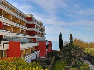 Appartement climatisé en front de mer à Sète avec piscine, garage et WIFI - FR-1-472A-203 - 2