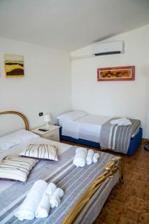 Queen's Bed & Breakfast - Grisolia - 8