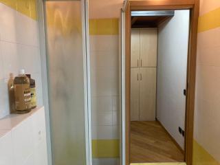 Downtown Room - 2