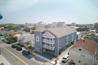 Dhimas Bayview Suites - Ocean City - 0