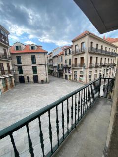 Plaza Celso García de La Riega 6, 1 - Pontevedra - 0
