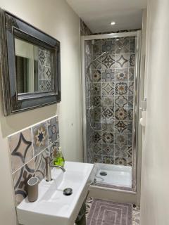 Studio cosy au coeur de Saint Martin Vésubie - 2