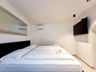 Akvatour Apartments Piran - Piran - 2