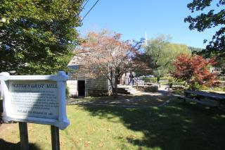 The Earl of Sandwich Motel - East Sandwich - 1