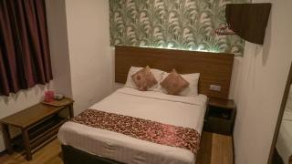 Highlanders Hotel - 8