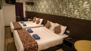 Highlanders Hotel - 4