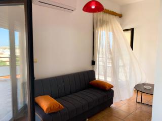 CENTRAL HUGE LUXURY APARTMENT and FREE PARKING - 4