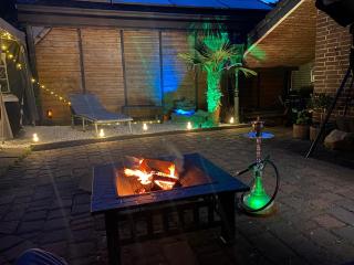 Wohnen direkt an der Rheinpromenade mit Whirlpool und Sauna - Götterswickerhamm - 0