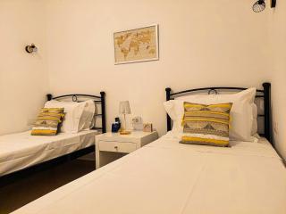 Lemon Tree Apartment - Makry Gialos - 4
